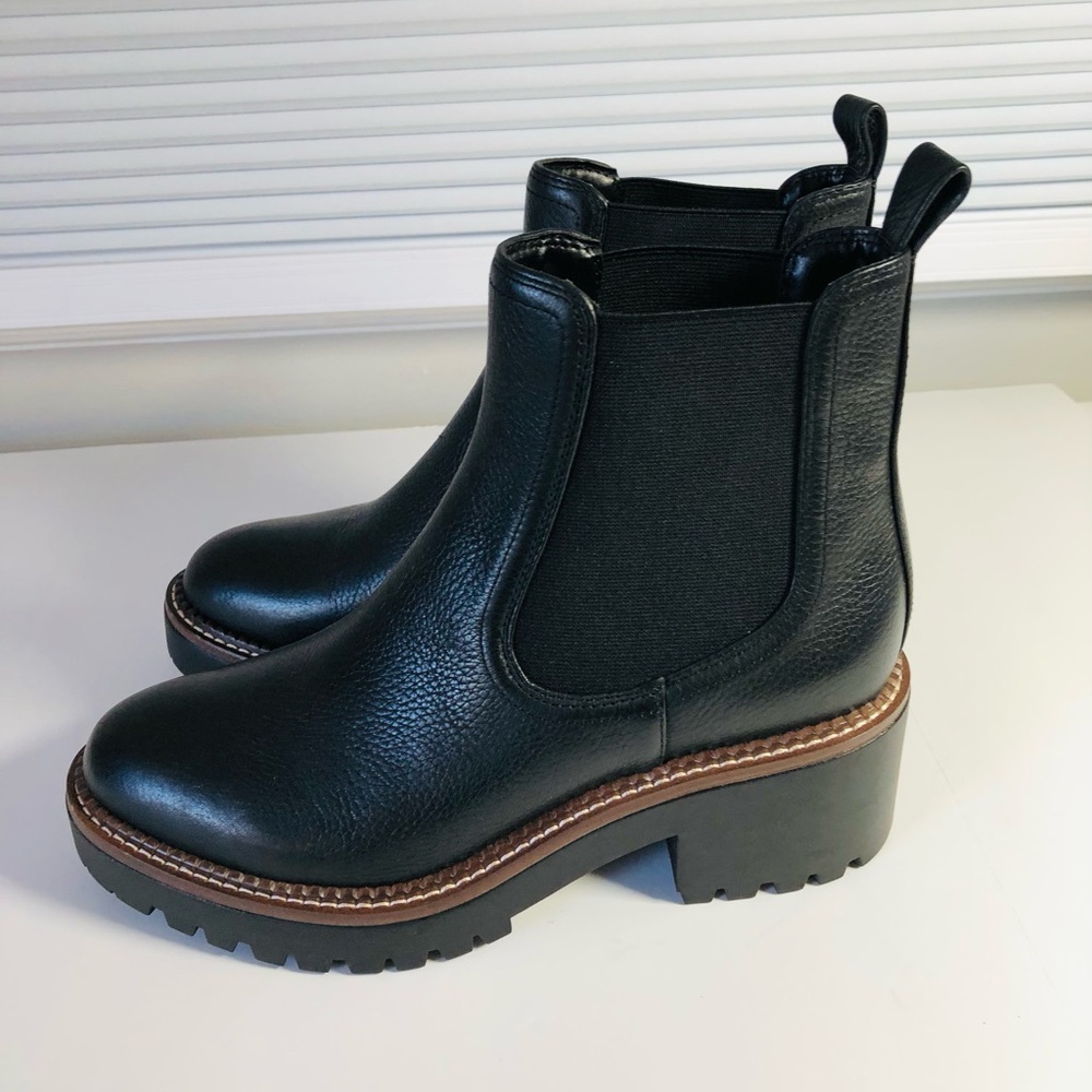NEW Nordstrom Miah Black Water Resistant Chelsea Lug Boot Women’s Size 8.5 M
